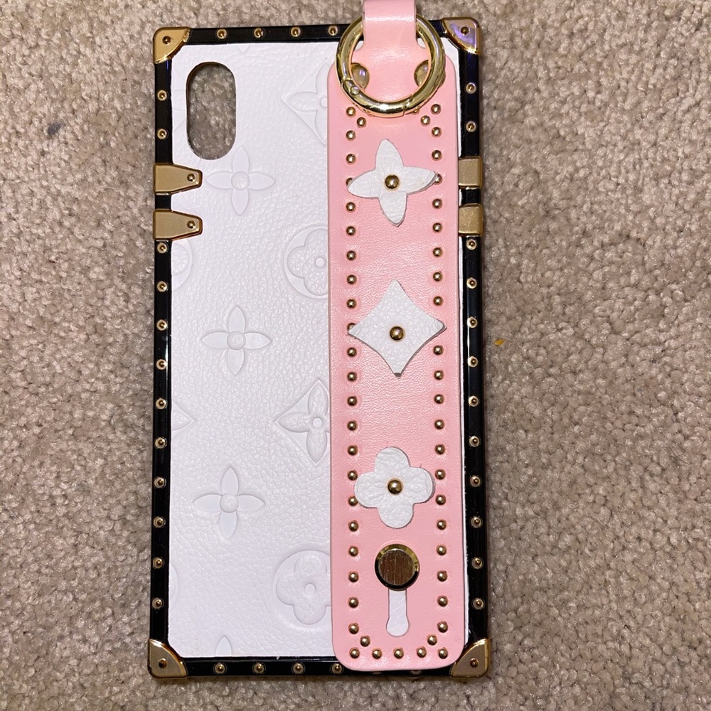 iPhone XS Max trunk phone case